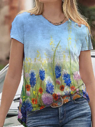 Shift Floral Short Sleeve T-shirt - Modetalente - Modalova