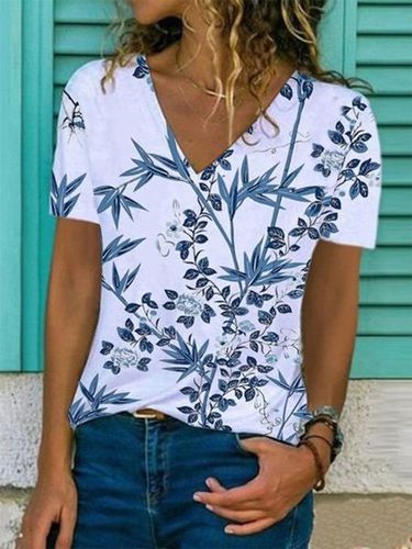 Floral Short Sleeve T-Shirt - Just Fashion Now - Modalova