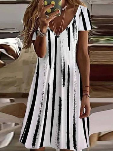 Striped V Neck Casual Short Sleeve Dress - Just Fashion Now - Modalova
