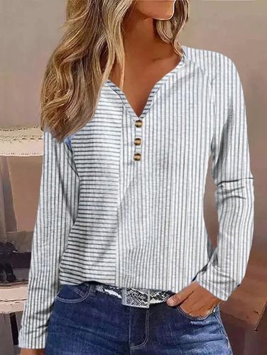 Casual Striped Loose V Neck T-Shirt - Modetalente - Modalova