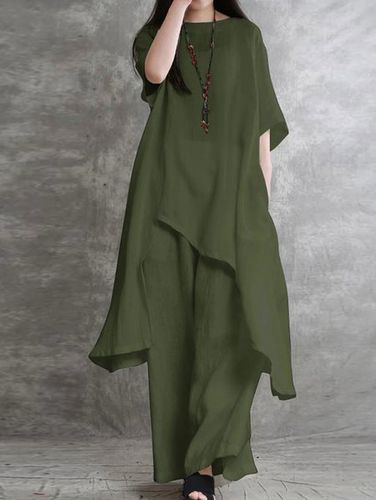 Minimalist Plain Half Sleeve Loose Asymmetrical Shirt & Pants 2Pcs Set - Just Fashion Now - Modalova