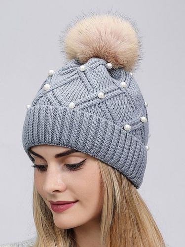 Imitation Pearl Fuzzy Ball Knitted Hat - Modetalente - Modalova