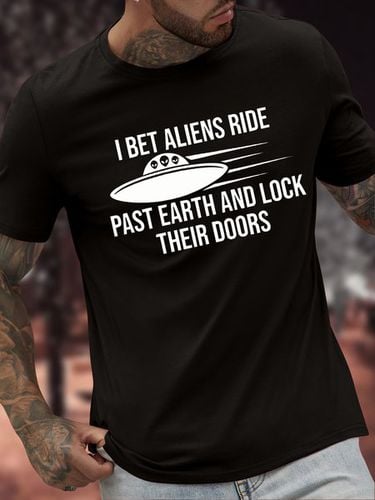 Men's I Bet Aliens Ride Past Earth And Lock Their Doors Funny Graphic Printing Casual Text Letters Cotton Loose T-Shirt - Modetalente - Modalova