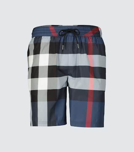 Large check-printed swim shorts - Burberry - Modalova