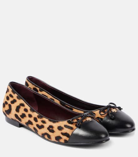 Leopard-print calf hair and leather ballet flats - Tory Burch - Modalova