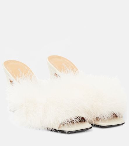 Maison Margiela Mules con plumas - Maison Margiela - Modalova