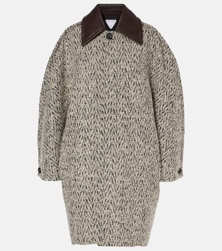 Chevron wool and mohair-blend bouclé coat - Bottega Veneta - Modalova