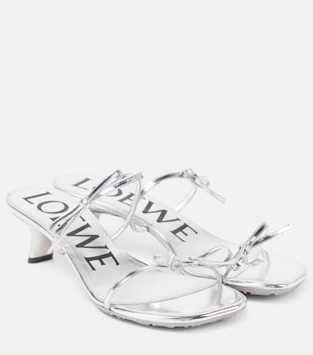 Sandalen Petal aus Metallic-Leder - Loewe - Modalova