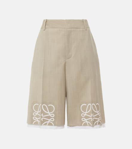 Anagram cutout wool Bermuda shorts - Loewe - Modalova