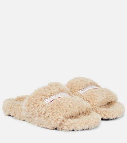 Furry faux shearling slides - Balenciaga - Modalova