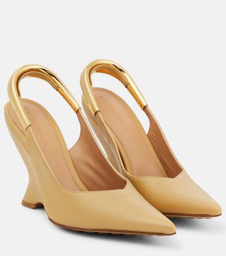 Punta leather slingback wedges - Bottega Veneta - Modalova