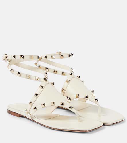 Rockstud leather thong sandals - Valentino Garavani - Modalova