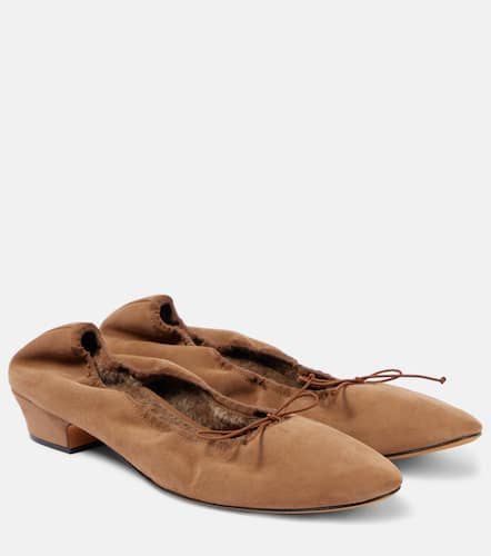 Awar shearling-lined suede ballet flats - The Row - Modalova