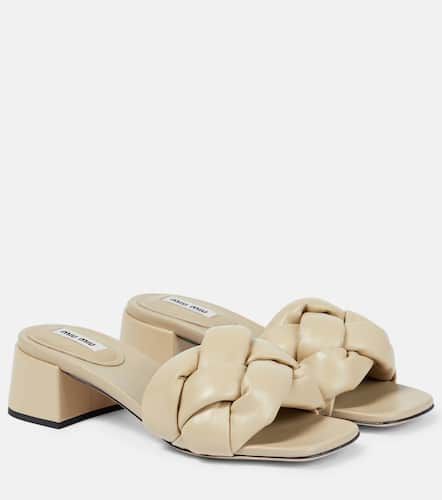 Padded woven leather sandals - Miu Miu - Modalova