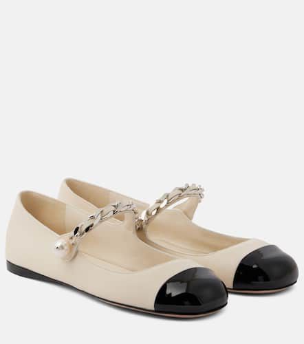 Chain-detail leather Mary Jane flats - Miu Miu - Modalova