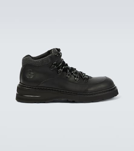 Leather lace-up boots - Giorgio Armani - Modalova