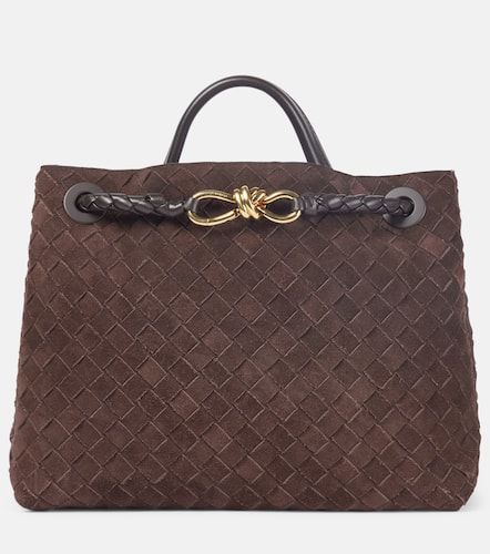 Borsa Andiamo Medium in suede - Bottega Veneta - Modalova