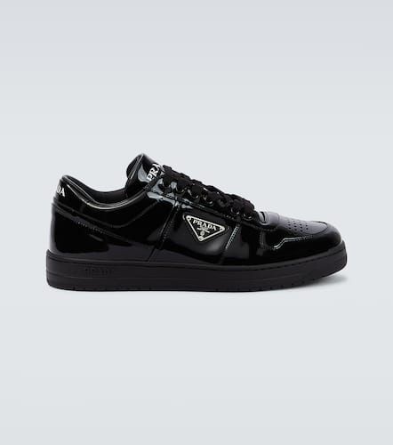 Triangle leather low-top sneakers - Prada - Modalova