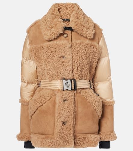 Daunenjacke Chaiten mit Shearling - Moncler Grenoble - Modalova