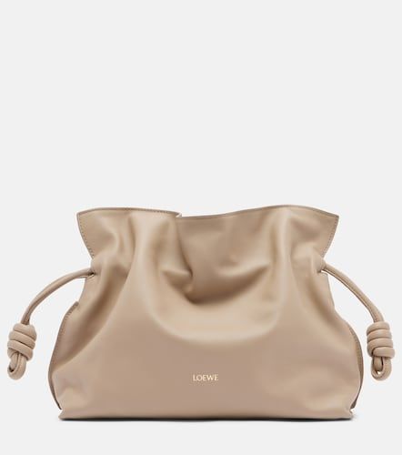 Flamenco Medium leather clutch - Loewe - Modalova