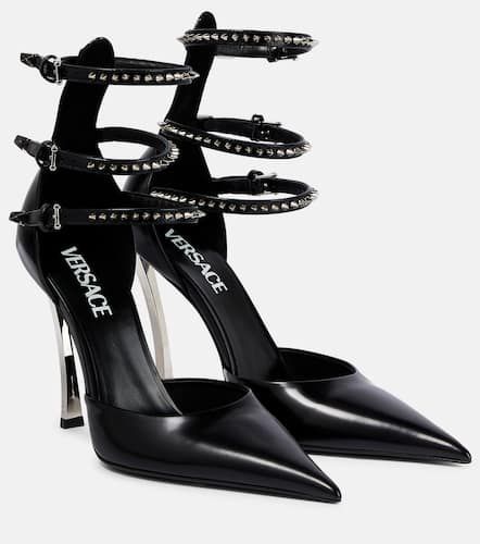 Pin-Point embellished leather pumps - Versace - Modalova