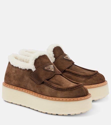 Plateau-Loafers aus Veloursleder mit Shearling - Prada - Modalova