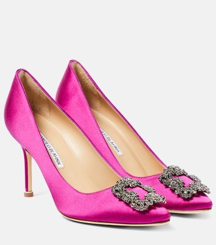 Salones Hangisi 90 de satén adornados - Manolo Blahnik - Modalova