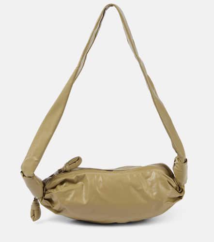 Croissant Small leather shoulder bag - Lemaire - Modalova