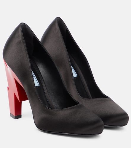 Prada Pumps aus Satin - Prada - Modalova