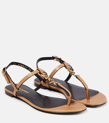 Cassandra leather thong sandals - Saint Laurent - Modalova