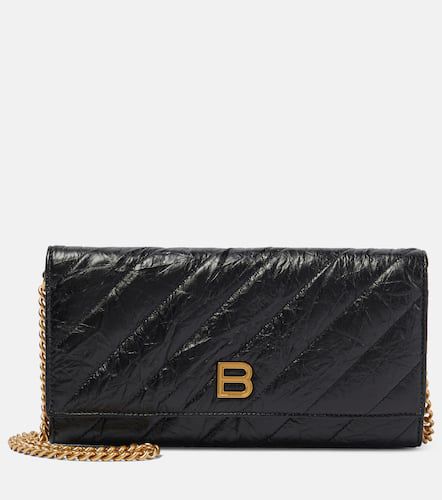 Crush quilted leather wallet on chain - Balenciaga - Modalova