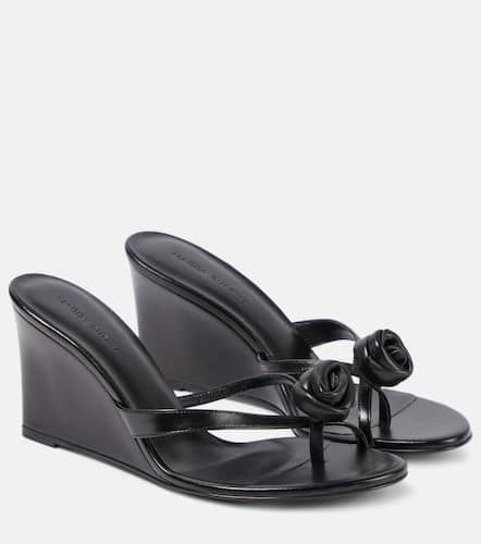 Floral-appliqué leather wedge mules - Magda Butrym - Modalova