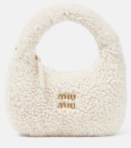 Wander Small shearling shoulder bag - Miu Miu - Modalova