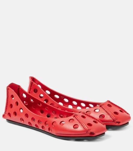 AlaÃ¯a Perfo leather ballet flats - Alaia - Modalova