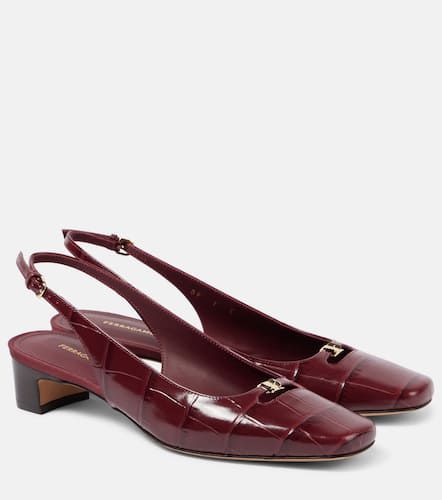 Croc-effect leather slingback pumps - Ferragamo - Modalova