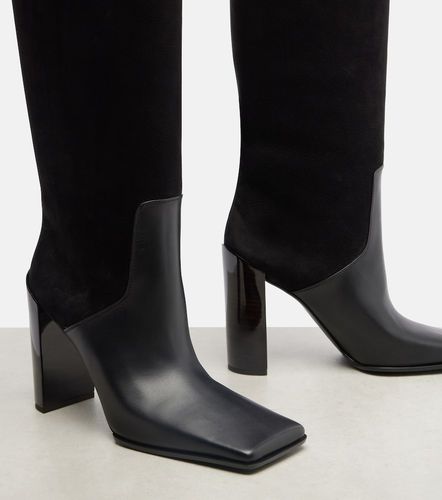 Alaïa Stivali 90 in pelle e suede - Alaia - Modalova
