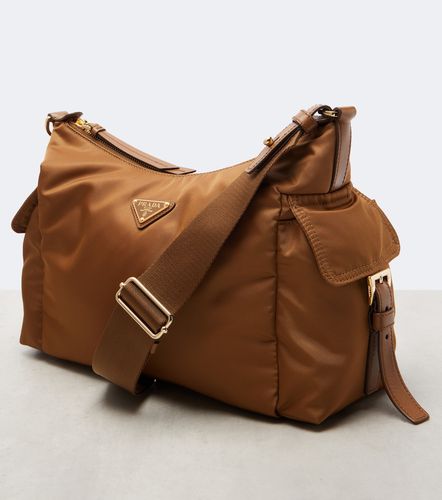 Borsa a spalla Explore in Re-Nylon Large di - Prada - Modalova