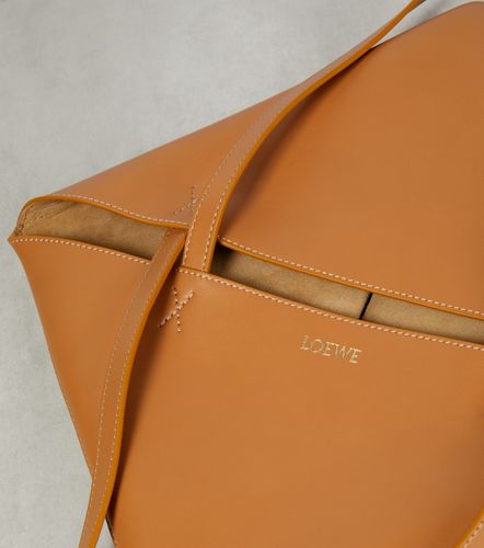 Puzzle Fold Medium leather tote bag - Loewe - Modalova
