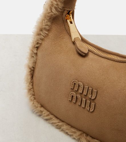 Miu Miu Wander suede top-handle bag - Miu Miu - Modalova