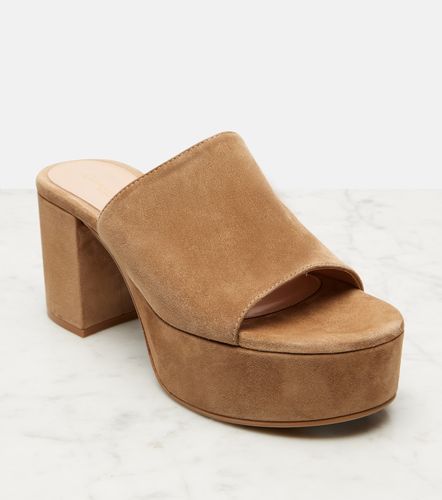 Gianvito Rossi Suede platform mules - Gianvito Rossi - Modalova