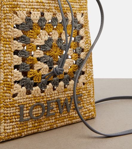 Paula's Ibiza raffia pouch with strap - Loewe - Modalova