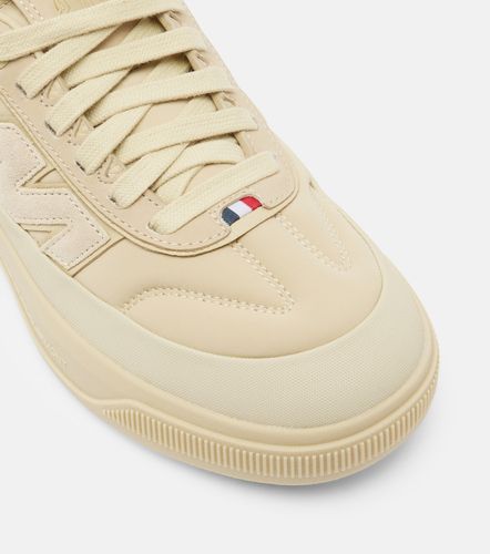 Moncler Zapatillas Altive con piel - Moncler - Modalova