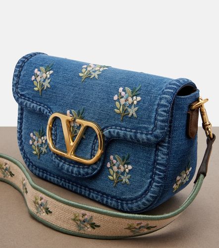 Alltime Medium denim top-handle bag - Valentino Garavani - Modalova