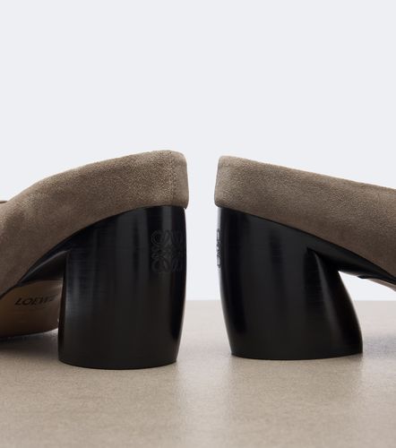 Loewe Oval suede mules - Loewe - Modalova