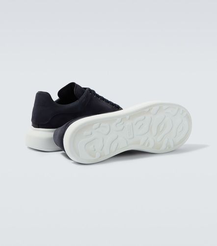 Oversized suede-trimmed leather sneakers - McQueen - Modalova