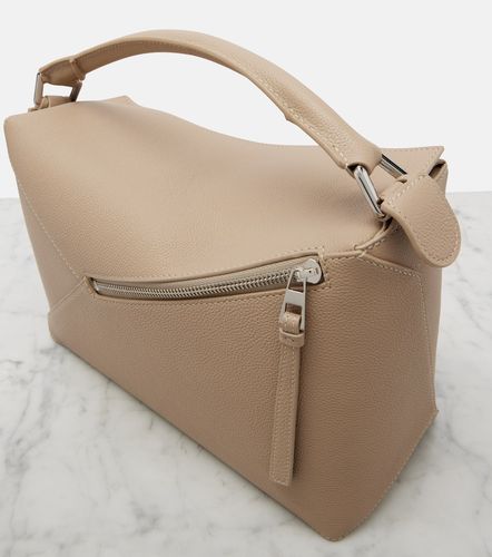 Puzzle Edge Medium leather top-handle bag - Loewe - Modalova