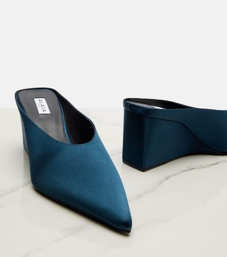 Alaïa Mules con cuña Cube de satén - Alaia - Modalova