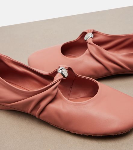 Pebble Soft leather Mary Jane flats - Loewe - Modalova