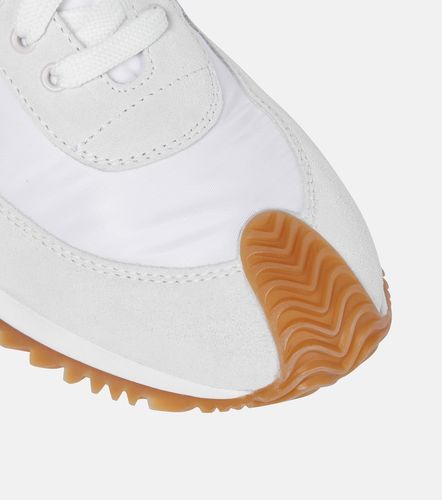 Loewe Sneakers Flow Runner in suede - Loewe - Modalova