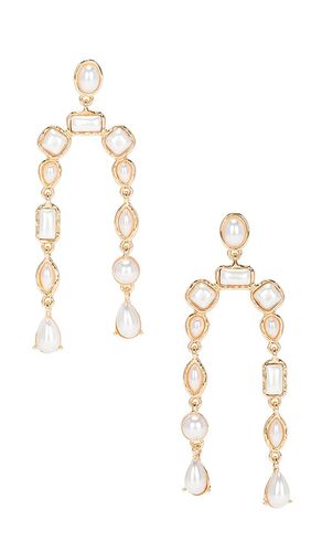 X Revolve Chandelier Earring in - 8 Other Reasons - Modalova